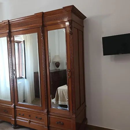 Cavaliere S A Apartment Tropea